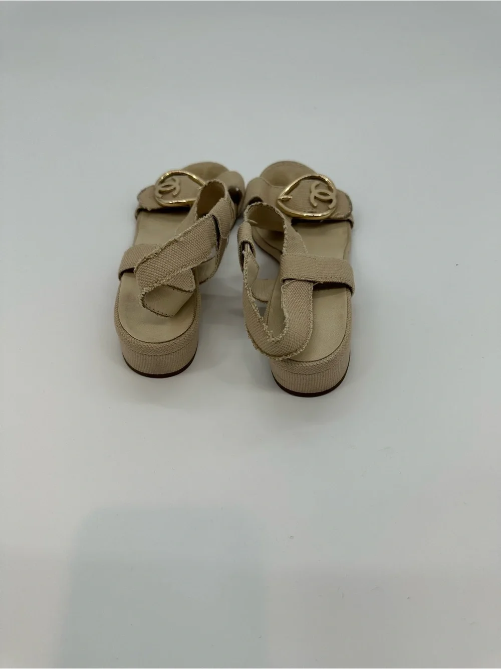 CHANEL Beige Canvas Slingback Sandals with Gold CC Accent. Authentic Vintage